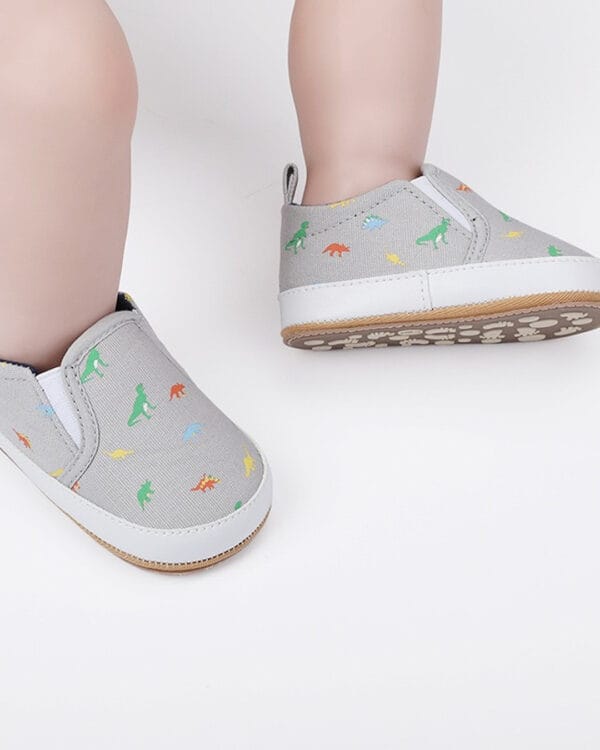 Παπουτσάκια τύπου εσπαντρίγιες γκρι με Δεινοσαύρους - Image 3