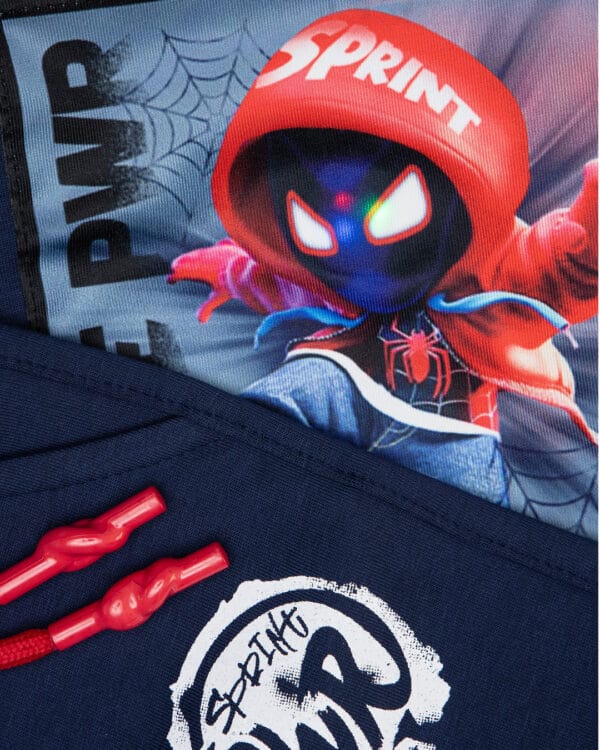 Παιδικό σετ φόρμας αχνούδιαστο μπλε σκούρο Spiderman με φωτάκι LED - Image 2
