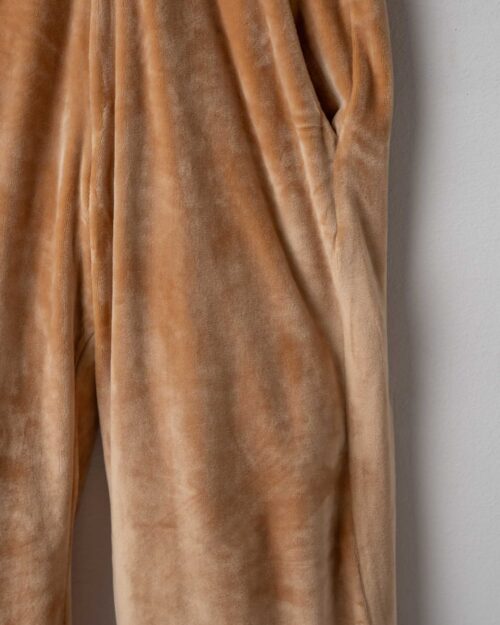 Παιδικό σετ φόρμας fleece βελουτέ μαύρο-ταμπά Floral με κουκούλα - Image 3