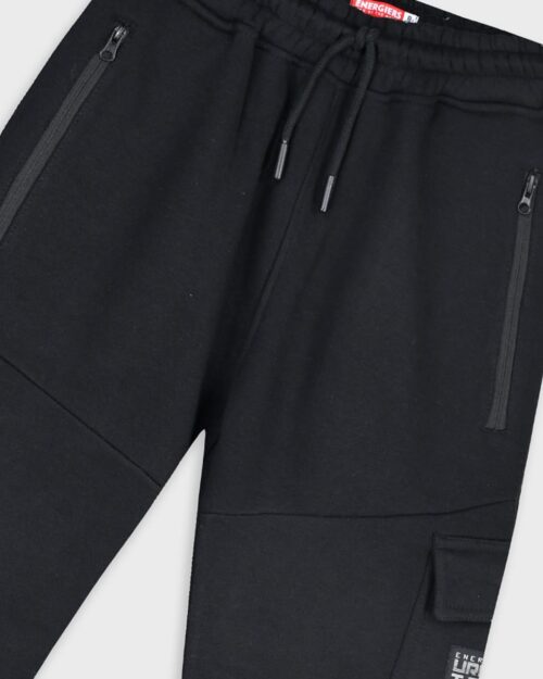 Παιδικό σετ φόρμας fleece μαύρο με ανάγλυφο τύπωμα - Image 4