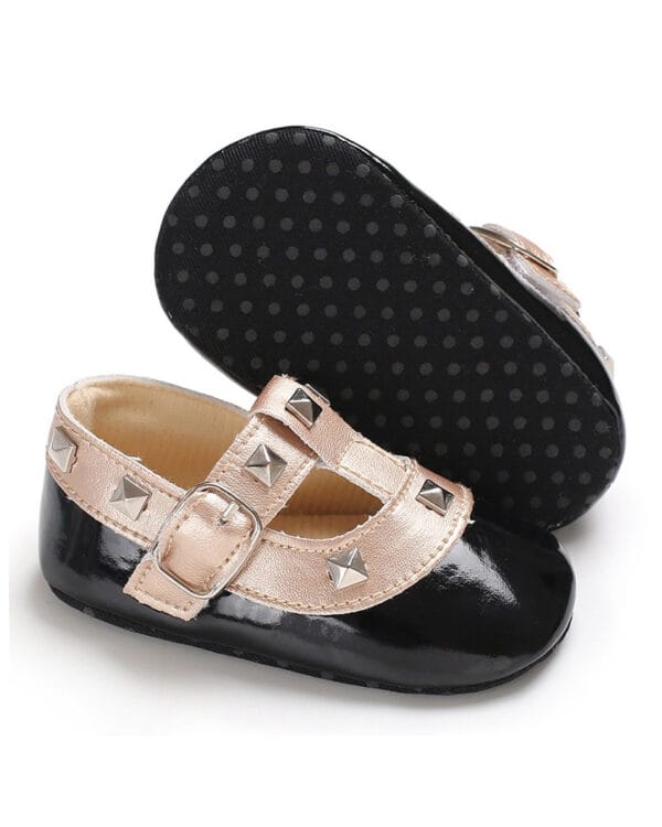 Μπαλαρίνες αγκαλιάς μαύρες μεταλιζέ με τρουκς - Image 2