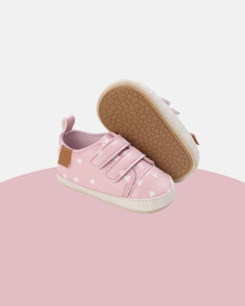 Παπουτσάκια τύπου sneakers ροζ με καρδούλες - Image 2