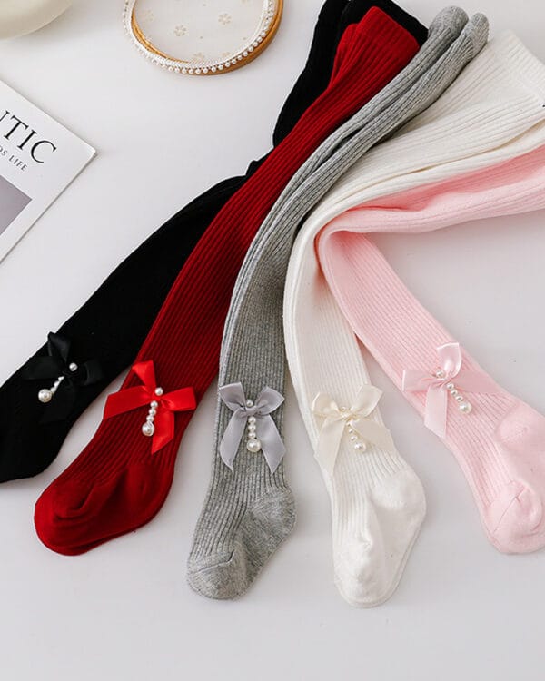 Βρεφικό/παιδικό καλσόν λευκό χοντρό με φιογκάκι και πέρλες - Image 2