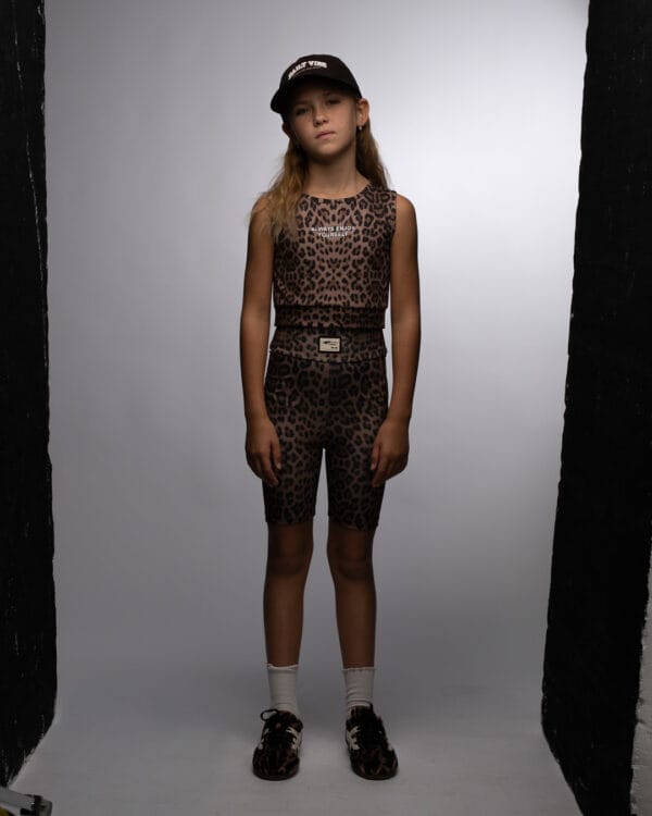 Παιδικό σετ λεοπάρ με κολάν biker - Image 2