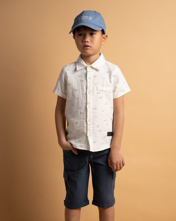 Παιδικό σετ λευκό-μπλε με πουκάμισο - Image 2