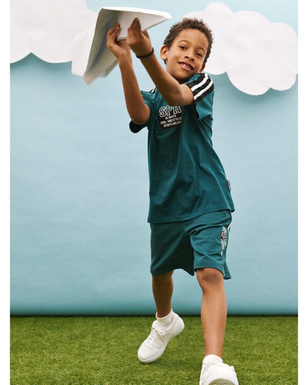 Παιδικό σετ κυπαρισσί με σορτς - Image 4