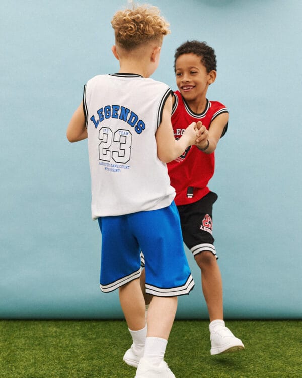 Παιδικό σετ αμάνικο λευκό-μπλε με σορτς Legends - Image 2