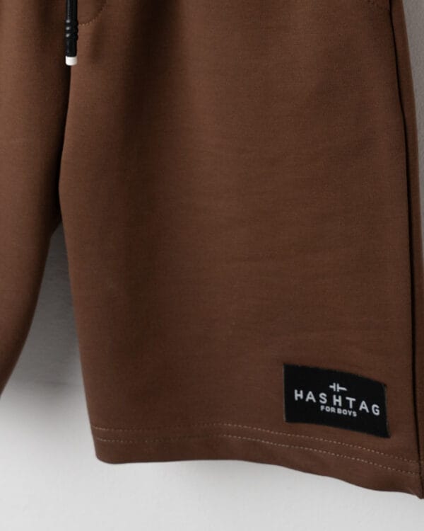 Παιδικό σετ ζαχαρί-καφέ με σορτς - Image 4