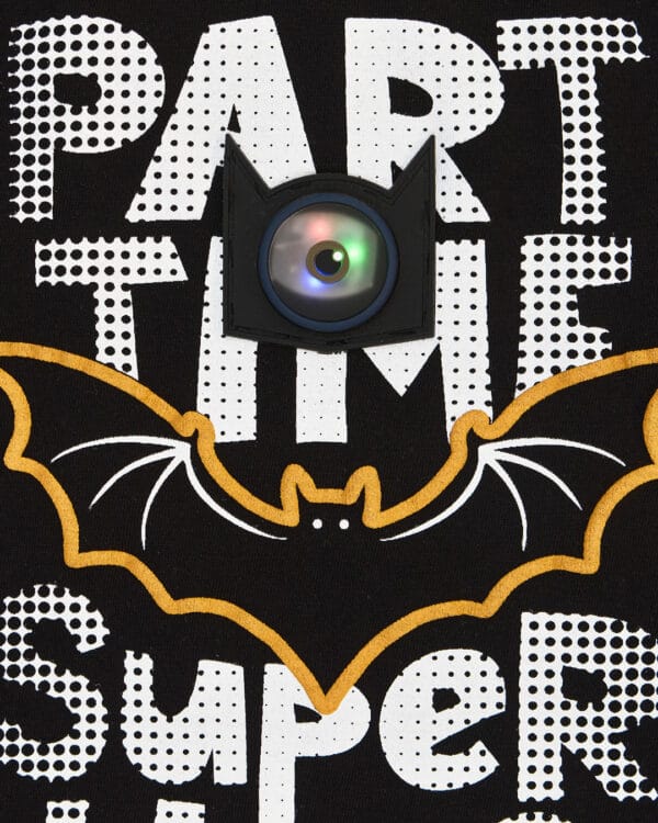 Παιδικό σετ μαύρο-κίτρινο με σορτς και μάσκα Super hero (με φωτάκι Led) - Image 2