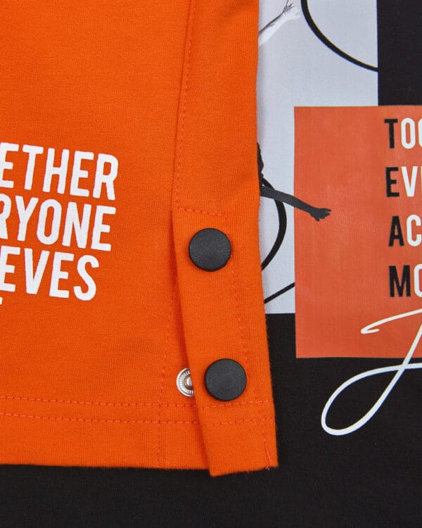 Παιδικό σετ μαύρο-πορτοκαλί με σορτς Basket - Image 2