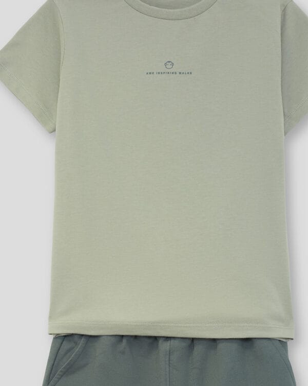 Παιδικό σετ φυστικί-χακί με σορτς - Image 5