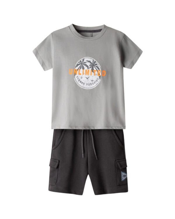 Παιδικό σετ φυστικί-γκρι με σορτς cargo