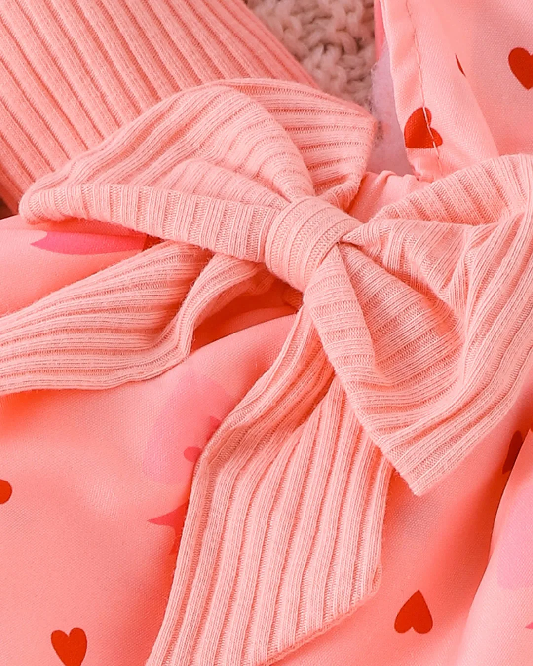 Βρεφικό σετ κορμάκι-φούστα/σαλοπέτα σομόν με Καρδούλες - Image 2