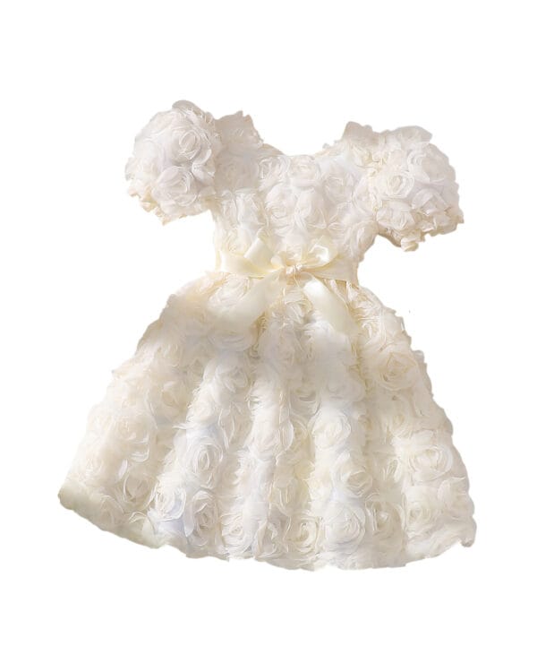 Παιδικό φόρεμα εκρού με ανάγλυφα τριαντάφυλλα