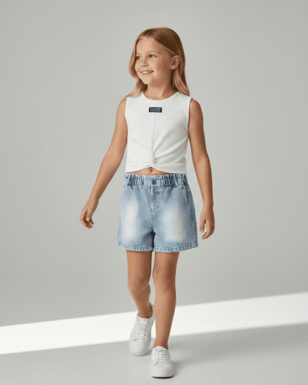 Παιδικό σετ λευκό crop top - τζιν σορτς με στρας - Image 2