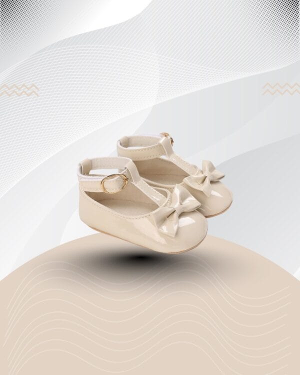 Μπαλαρίνες αγκαλιάς εκρού λουστρίνι με μπαρέτα και φιόγκο - Image 2