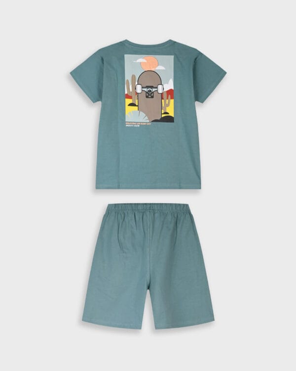 Παιδικό σετ total πετρόλ με σορτς Skateboard - Image 2