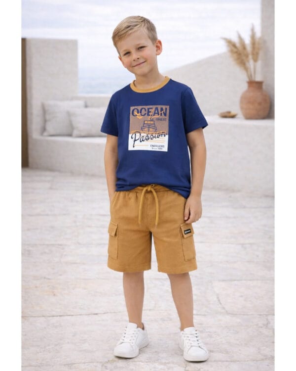 Παιδικό σετ μπλε-καφέ με πικέ cargo σορτς - Image 2