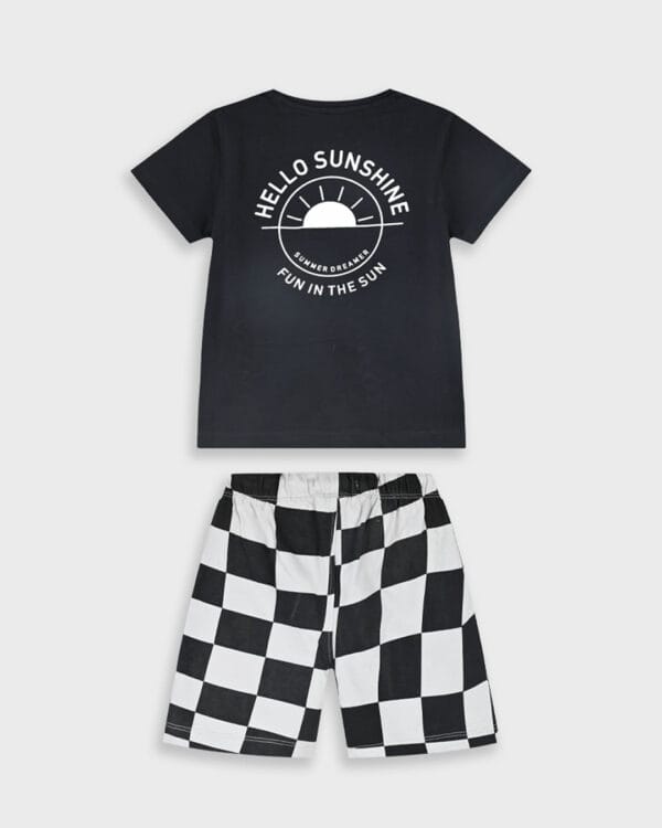 Παιδικό σετ total μαύρο με σορτς σκακιέρα - Image 3