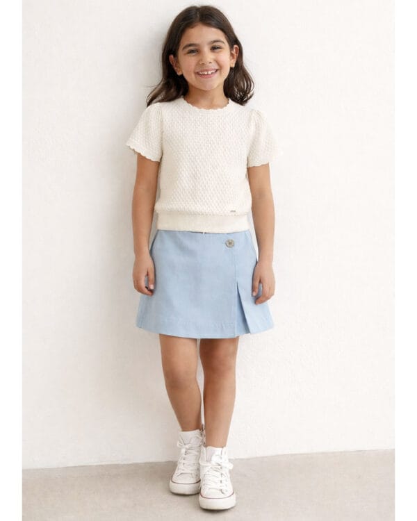 Παιδικό σετ λευκό-σιέλ με σορτς/φούστα - Image 2