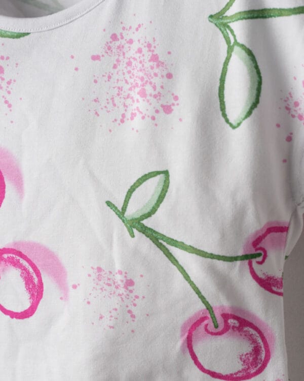 Παιδικό σετ total λευκό με σορτς Κερασάκια - Image 2