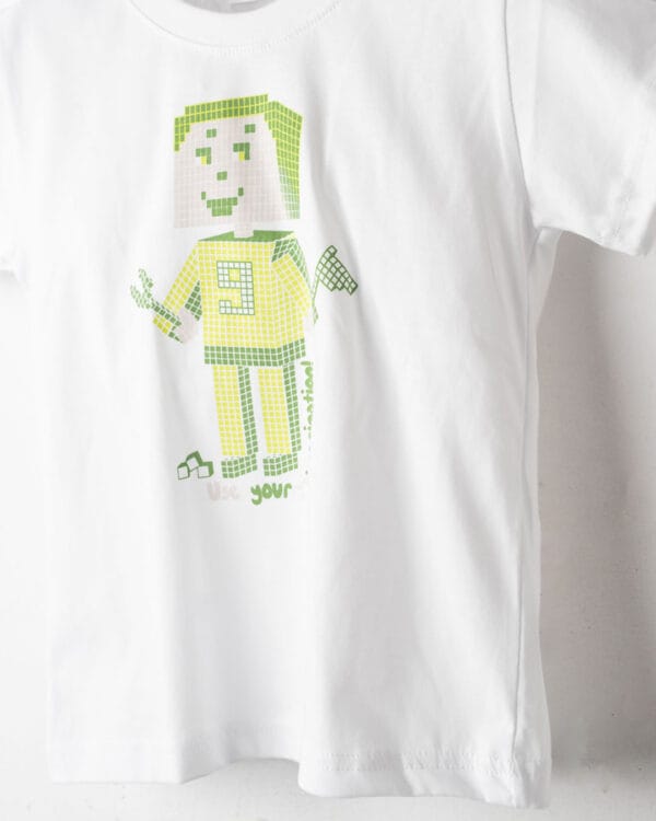 Παιδικό σετ λευκό-πράσινο με σορτς Ρομπότ - Image 2