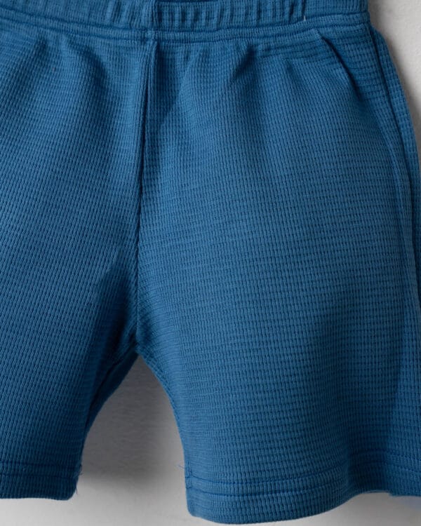 Παιδικό σετ μπλε πικέ με σορτς - Image 3