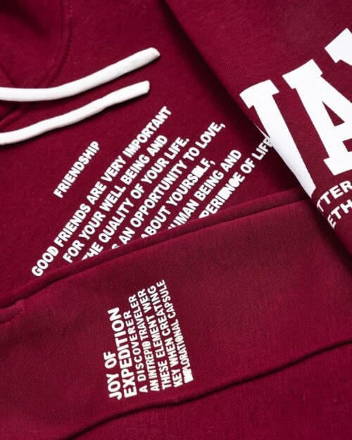 Παιδικό σετ φόρμας fleece μπορντώ με ανάγλυφο τύπωμα - Image 3